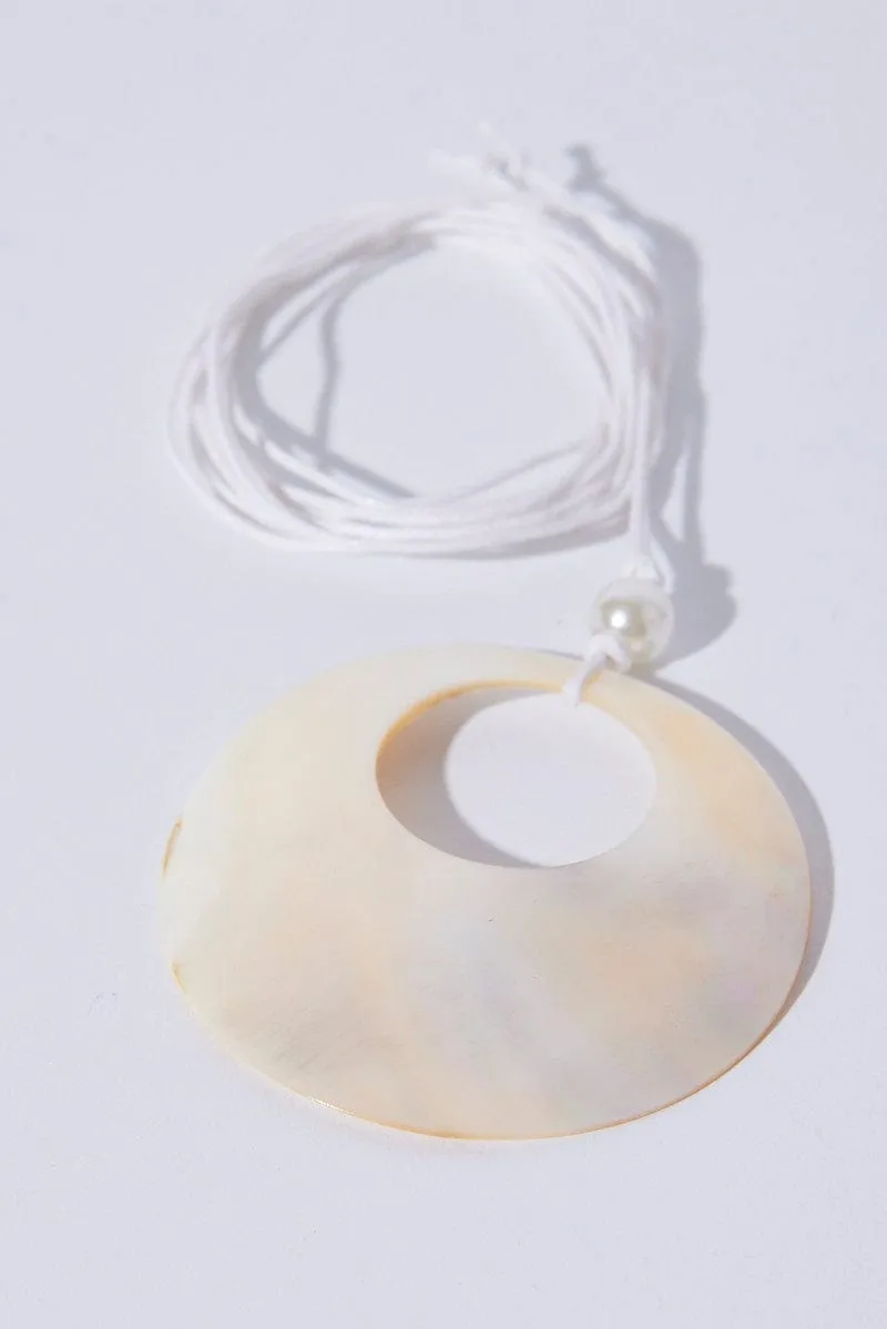 White Shell Pendent Cord Necklace